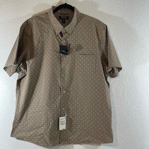 NORDSTROM TECH-SMART TRIM FIT TAN & WHITE SHORT SLEEVE BUTTON DOWN SHIRT 2XL NEW